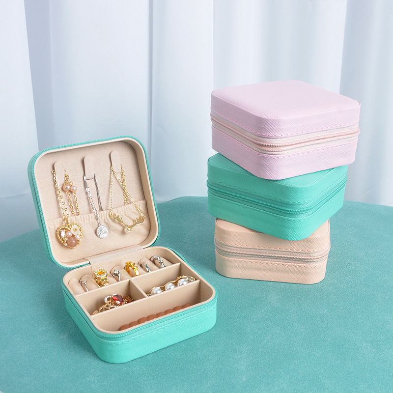 Accessories Travel Jewelry Box - صندوق تخزين مجوهرات ملون وبسيط ومريح،