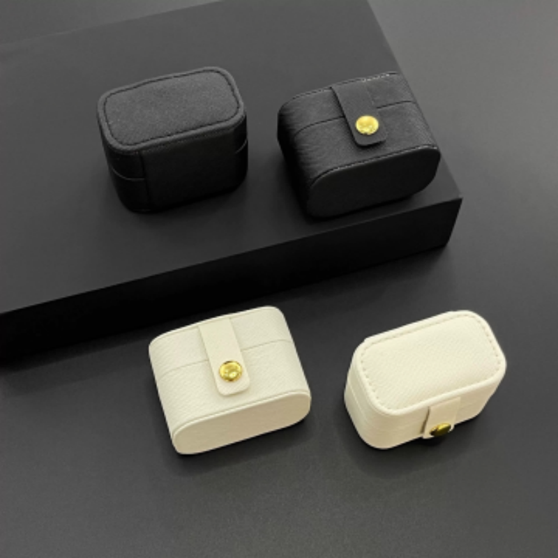 Accessories Travel Jewelry Box - صندوق مجوهرات جلدي محمول، حقيبة سفر