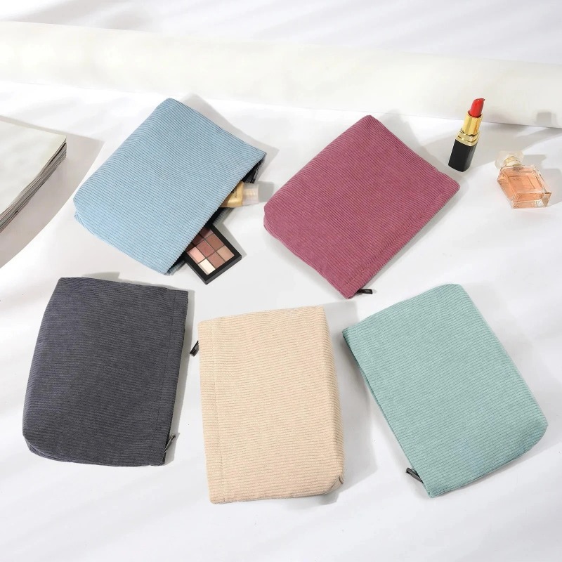 سروال قصير للسفر حقيبة مستحضرا - مراجعة Travel Accessories Toiletries وسعره